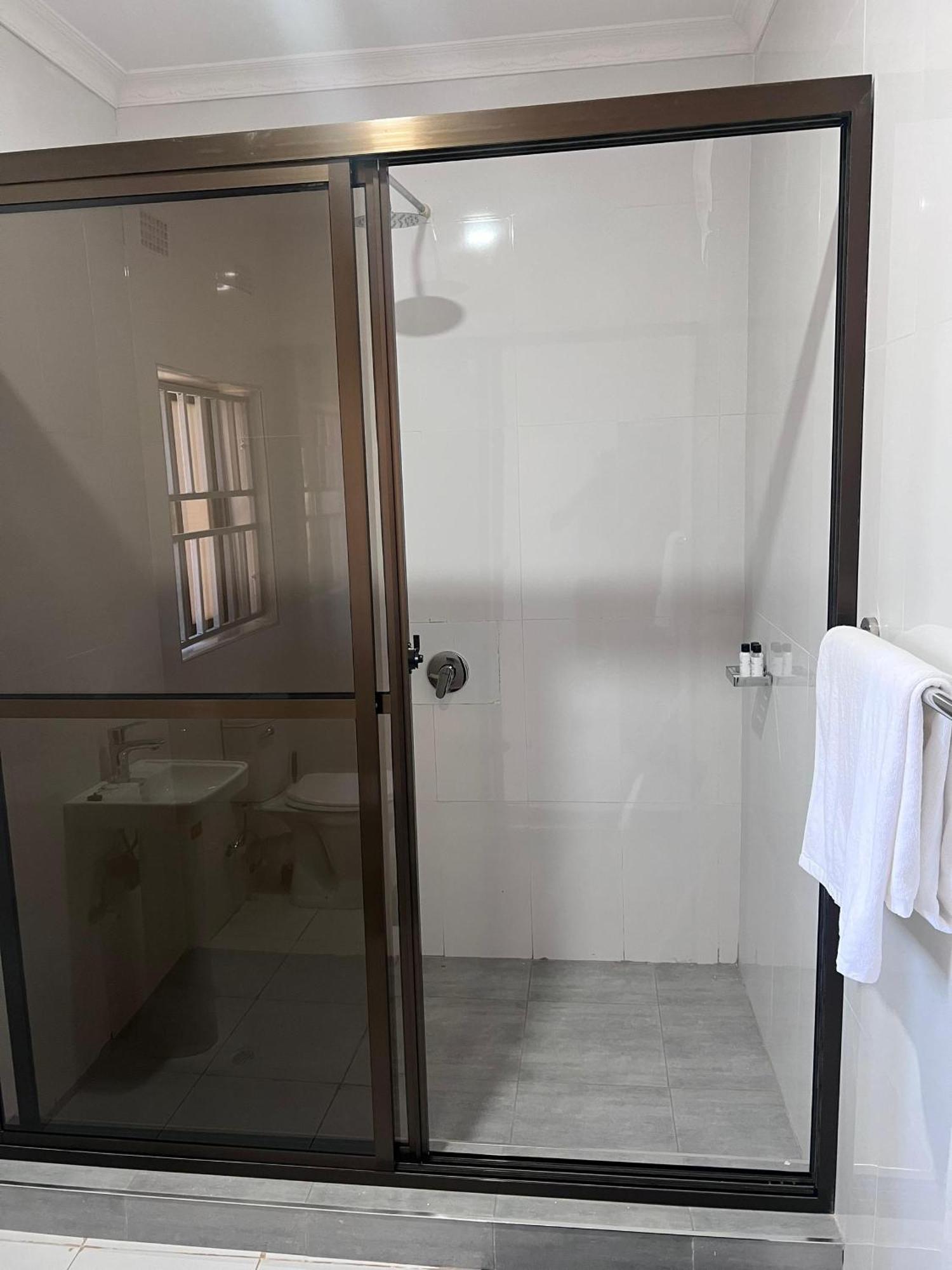 Kasbek Lodge And Tours Lusaka Eksteriør bilde