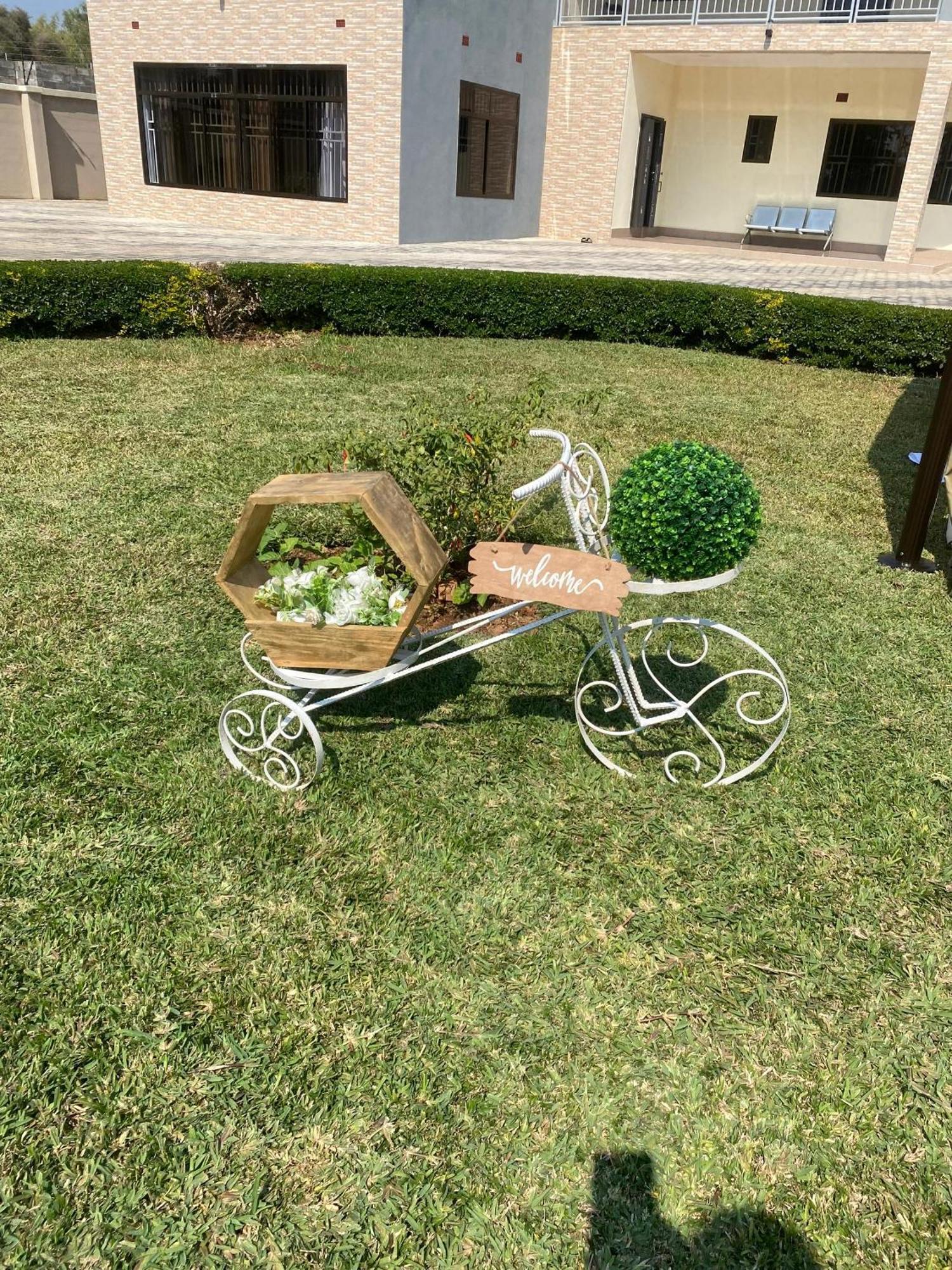 Kasbek Lodge And Tours Lusaka Eksteriør bilde