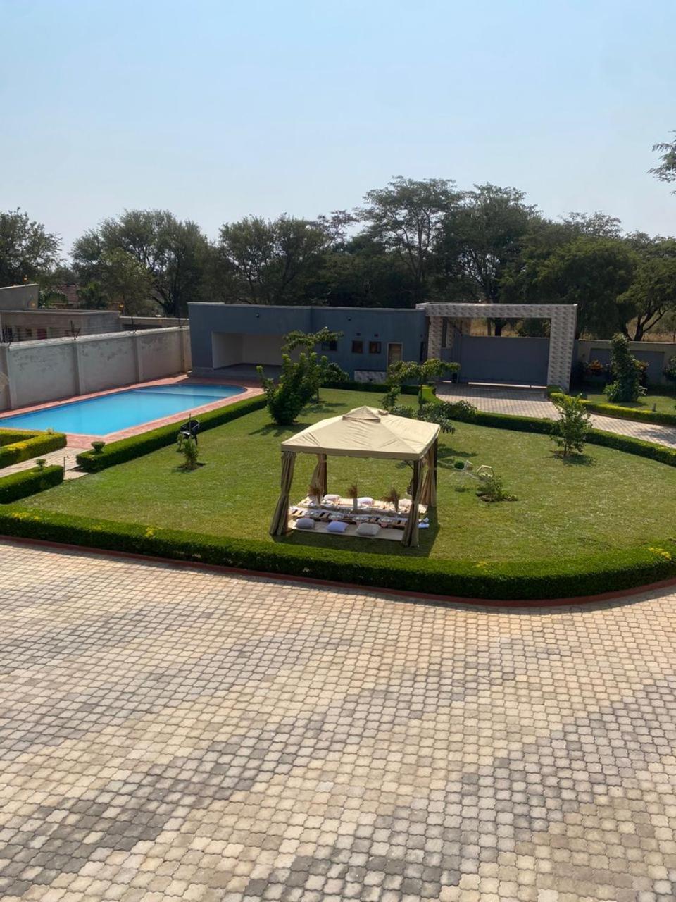 Kasbek Lodge And Tours Lusaka Eksteriør bilde